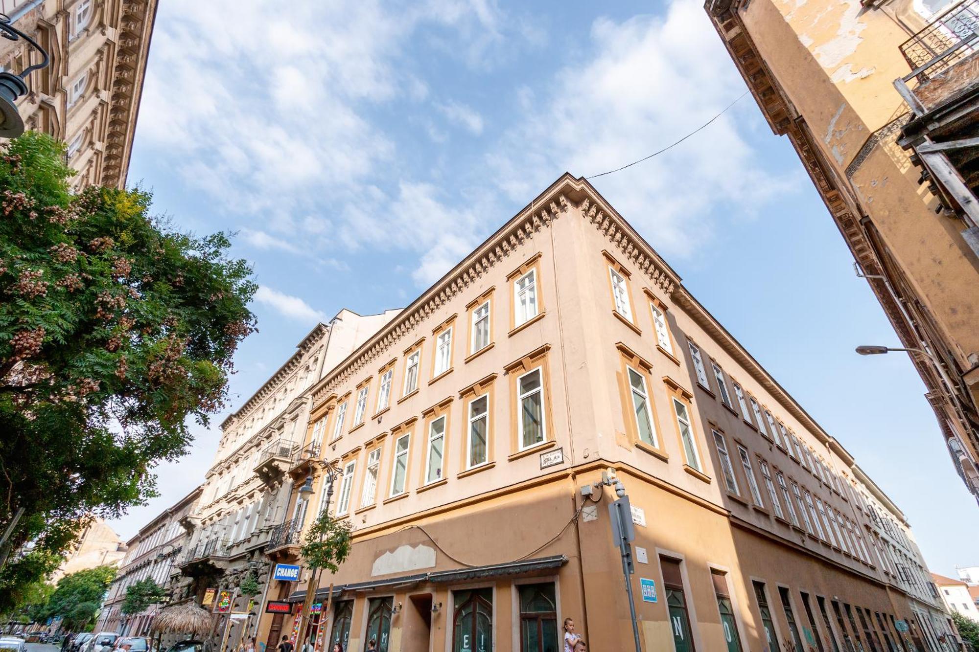 Budapest Magic In Downtown Exterior photo