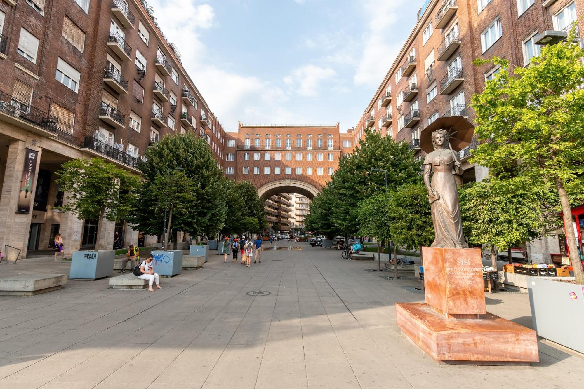 Budapest Magic In Downtown Exterior photo